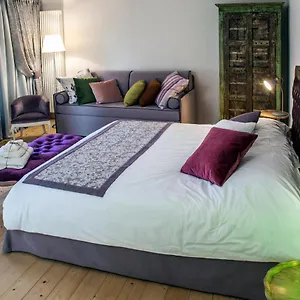 El Pavejo Bed and breakfast